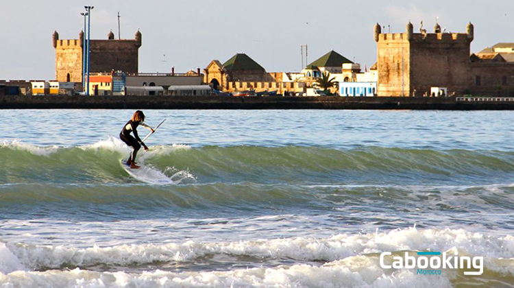 Kitsurfeurs et Windsurfeurs essaouira mogador