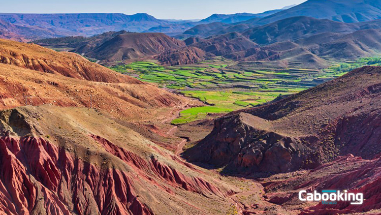 cab in montagnes Atlas, taxi in montagnes Atlas Morocco